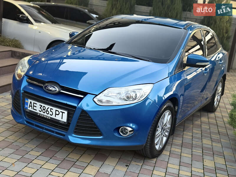 Седан Ford Focus 2013 в Днепре фото 27 Седан Ford Focus 2013 в Днепре