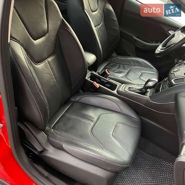 Хэтчбек Ford Focus 2016 в Тернополе