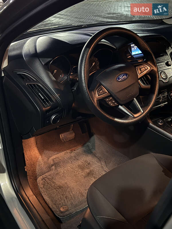 Седан Ford Focus 2015 в Львове фото 14 Седан Ford Focus 2015 в Львове