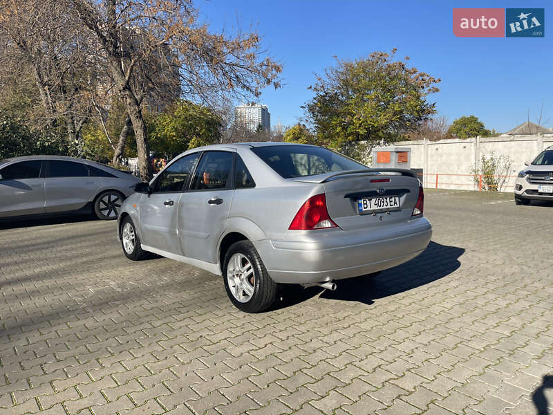 Седан Ford Focus 2000 в Черноморске