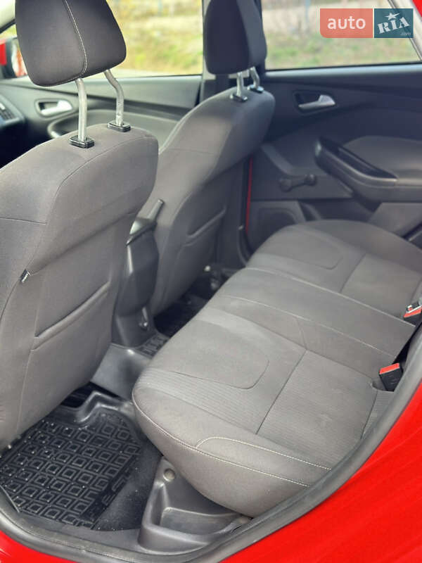 Универсал Ford Focus 2011 в Богуславе фото 22 Универсал Ford Focus 2011 в Богуславе