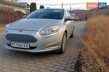 Хетчбек Ford Focus 2014 в Косові
