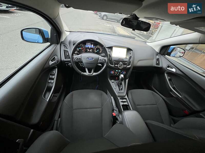 Хэтчбек Ford Focus 2016 в Киеве