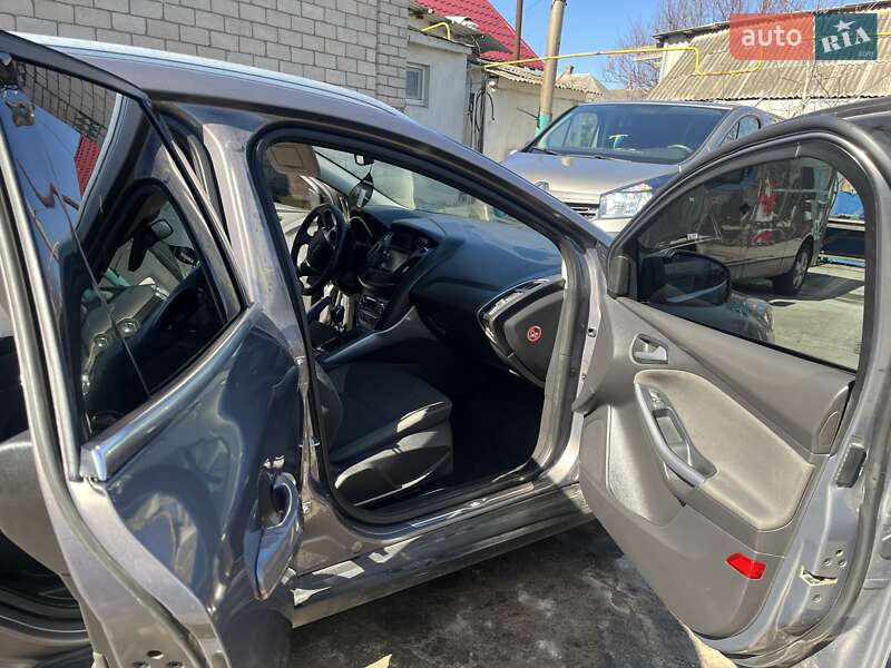 Универсал Ford Focus 2011 в Первомайске фото 5 Универсал Ford Focus 2011 в Первомайске