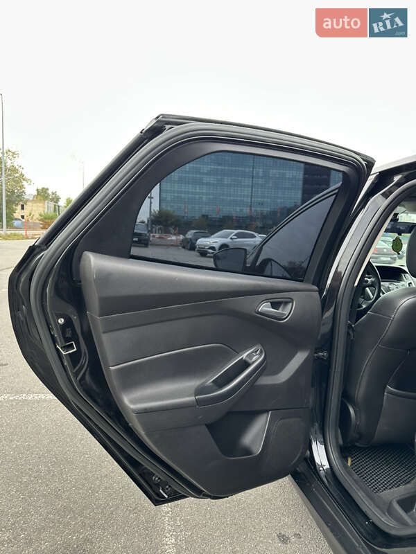 Хэтчбек Ford Focus 2013 в Киеве фото 7 Хэтчбек Ford Focus 2013 в Киеве