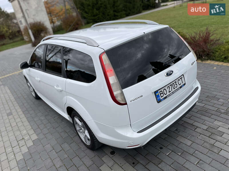 Універсал Ford Focus 2009 в Вишнівці