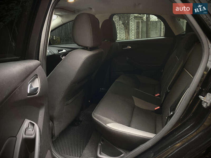 Седан Ford Focus 2013 в Киеве