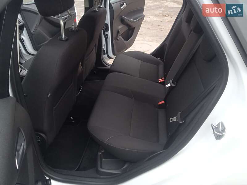 Универсал Ford Focus 2016 в Белой Церкви фото 22 Универсал Ford Focus 2016 в Белой Церкви