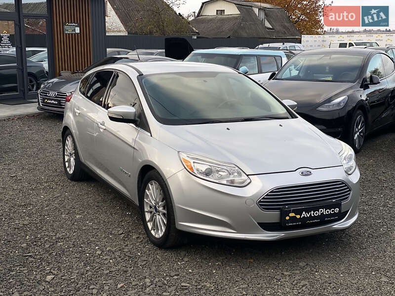 Хетчбек Ford Focus 2014 в Луцьку