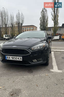 Хэтчбек Ford Focus 2016 в Киеве