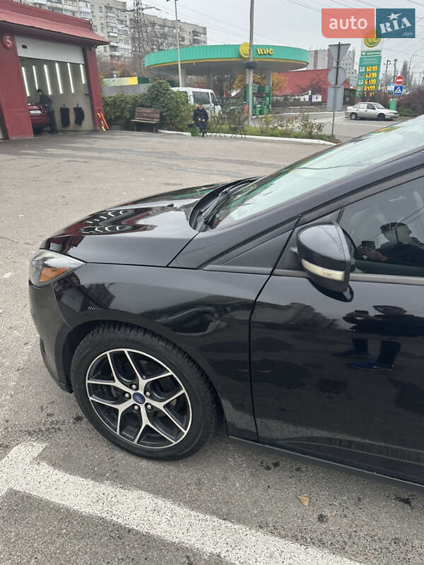 Хэтчбек Ford Focus 2016 в Киеве фото 16 Хэтчбек Ford Focus 2016 в Киеве