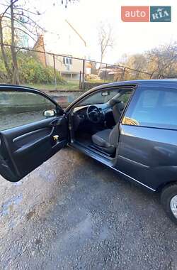 Хэтчбек Ford Focus 2002 в Львове
