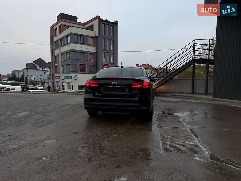 Седан Ford Focus 2018 в Тернополе