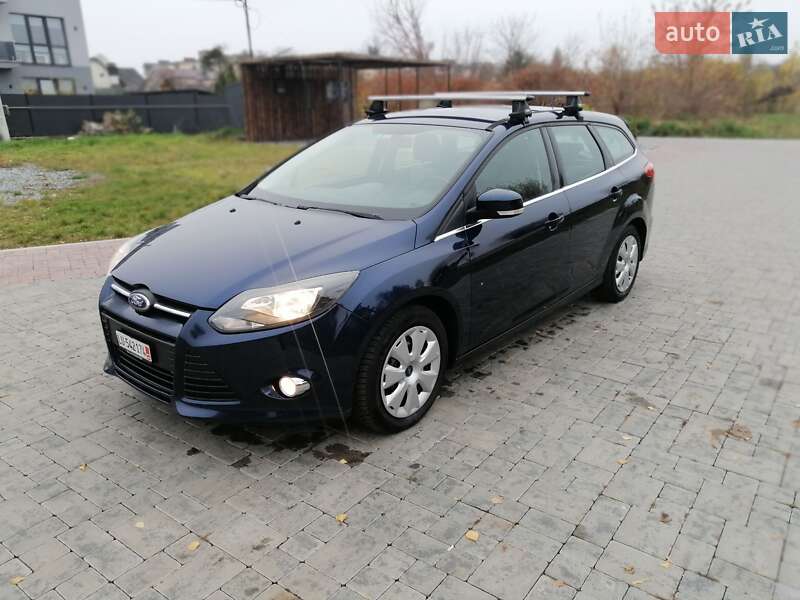 Универсал Ford Focus 2012 в Ровно фото 24 Универсал Ford Focus 2012 в Ровно