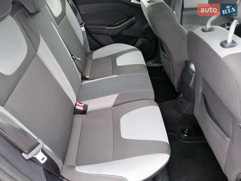Универсал Ford Focus 2012 в Ровно фото 40 Универсал Ford Focus 2012 в Ровно