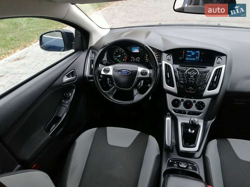 Универсал Ford Focus 2012 в Ровно фото 47 Универсал Ford Focus 2012 в Ровно