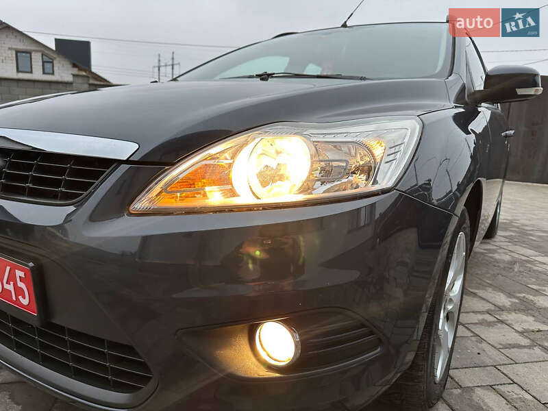 Универсал Ford Focus 2008 в Ровно