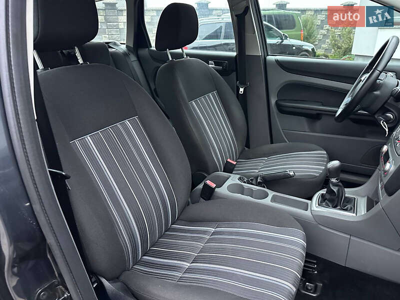 Универсал Ford Focus 2008 в Ровно