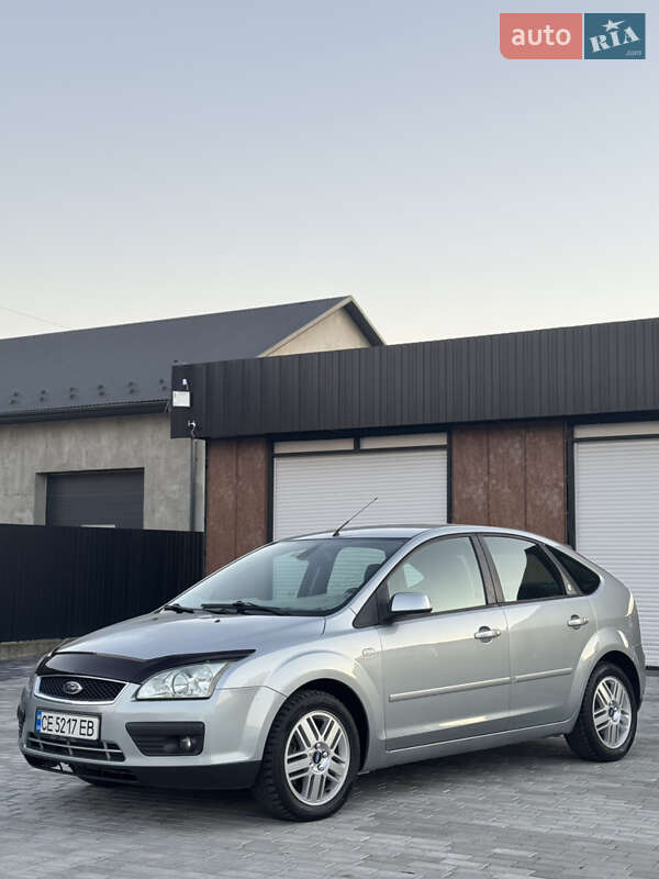 Хетчбек Ford Focus 2005 в Чернівцях фото 3 Хетчбек Ford Focus 2005 в Чернівцях
