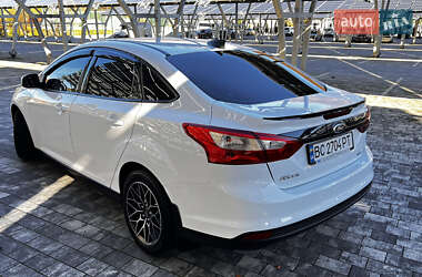 Седан Ford Focus 2013 в Винниках