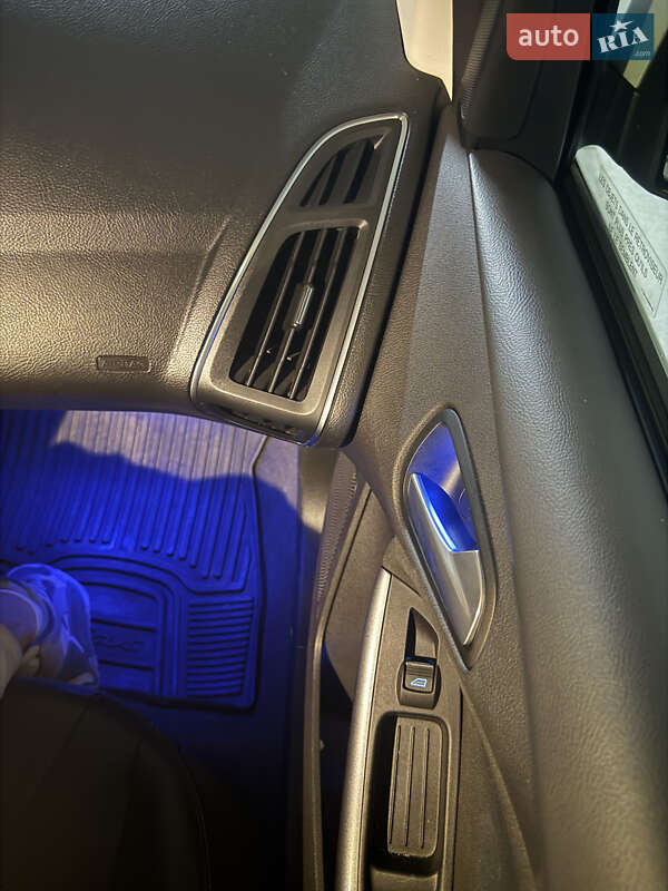 Хетчбек Ford Focus 2011 в Одесі фото 16 Хетчбек Ford Focus 2011 в Одесі