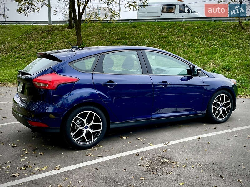 Хэтчбек Ford Focus 2017 в Киеве