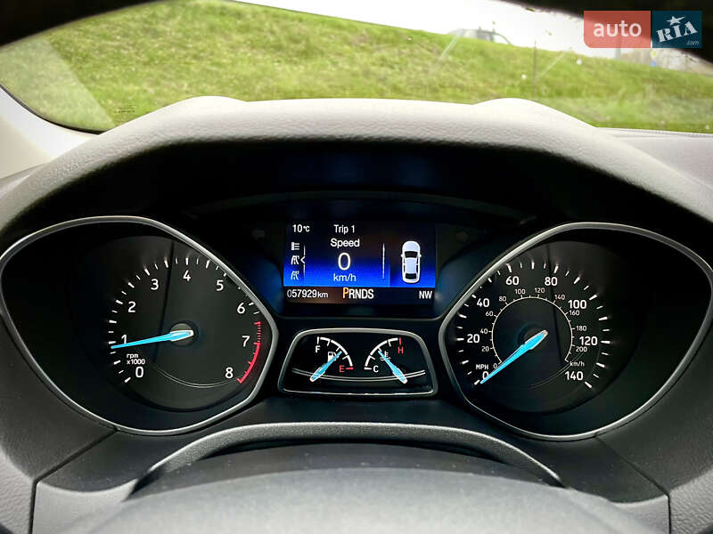 Хэтчбек Ford Focus 2017 в Киеве