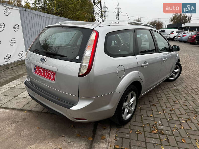 Універсал Ford Focus 2010 в Дніпрі