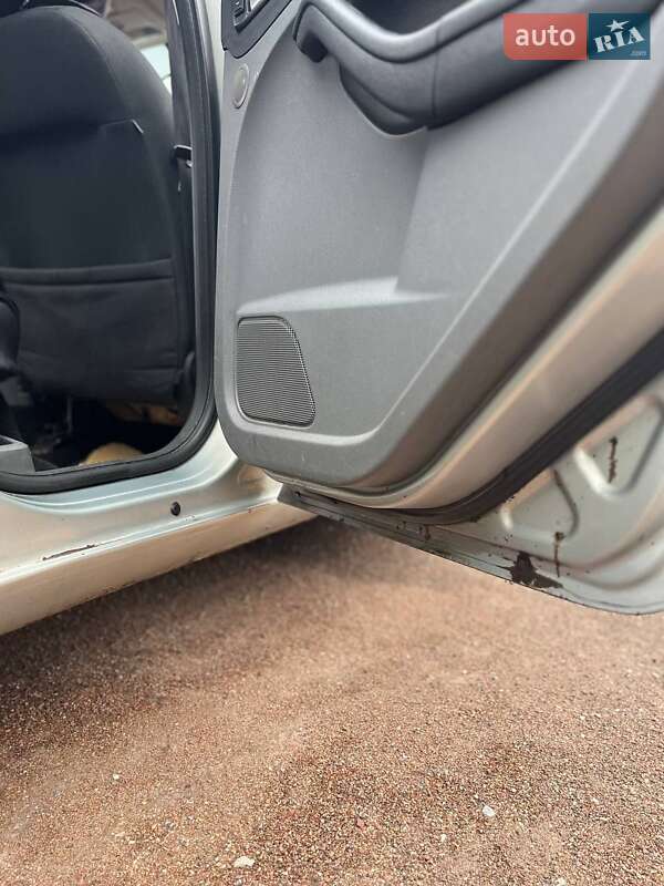 Седан Ford Focus 2008 в Сумах фото 18 Седан Ford Focus 2008 в Сумах