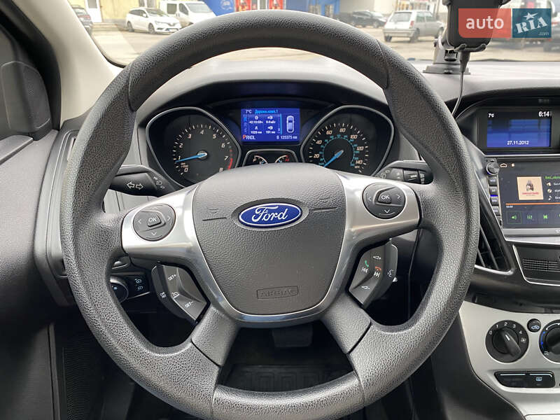 Хетчбек Ford Focus 2012 в Харкові фото 10 Хетчбек Ford Focus 2012 в Харкові