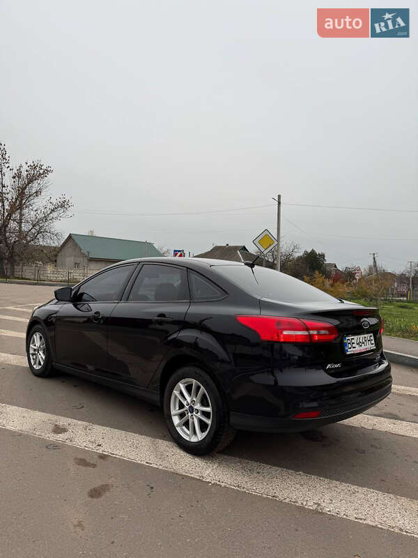 Седан Ford Focus 2016 в Вознесенске