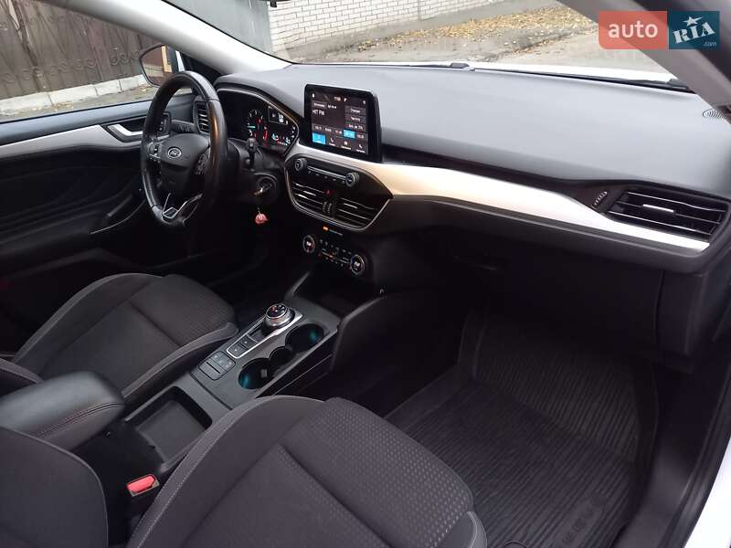 Хэтчбек Ford Focus 2019 в Киеве