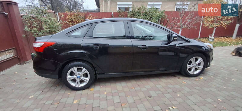 Седан Ford Focus 2013 в Черкасах