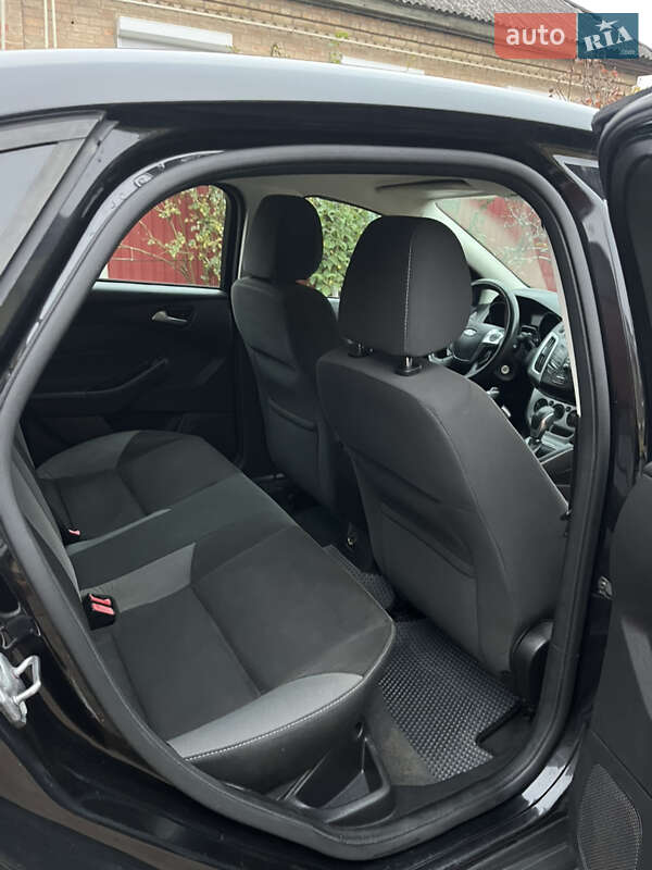 Седан Ford Focus 2013 в Черкасах