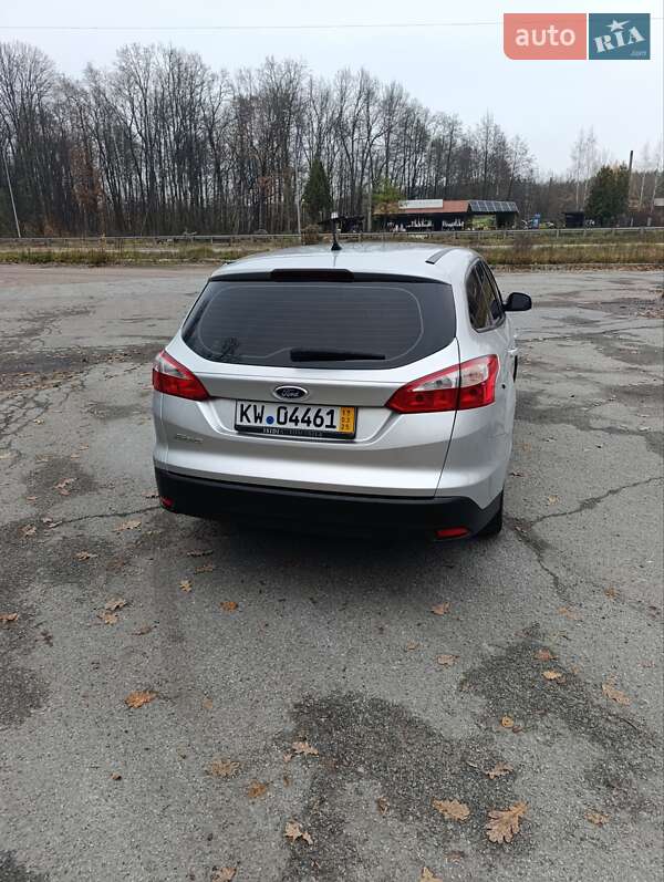 Универсал Ford Focus 2011 в Житомире фото 2 Универсал Ford Focus 2011 в Житомире
