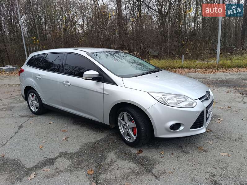 Универсал Ford Focus 2011 в Житомире фото 27 Универсал Ford Focus 2011 в Житомире