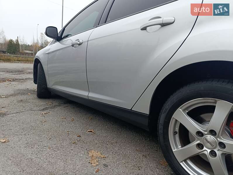 Универсал Ford Focus 2011 в Житомире фото 31 Универсал Ford Focus 2011 в Житомире