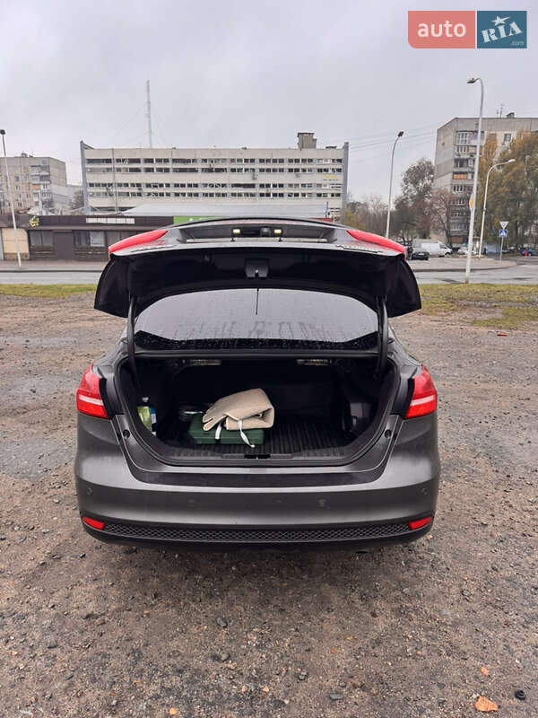 Седан Ford Focus 2015 в Харькове