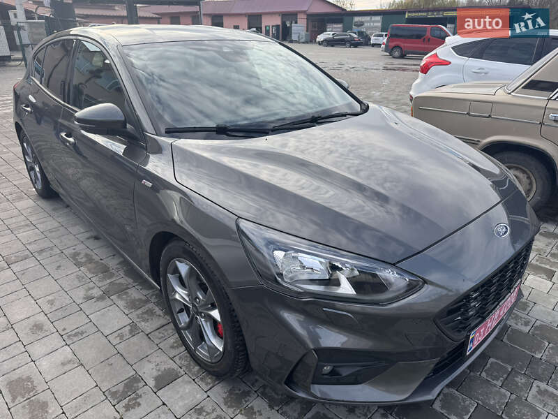 Хэтчбек Ford Focus 2020 в Бродах
