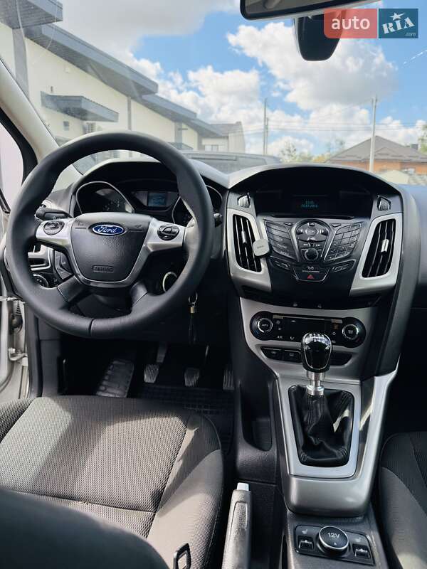 Универсал Ford Focus 2014 в Ровно фото 10 Универсал Ford Focus 2014 в Ровно