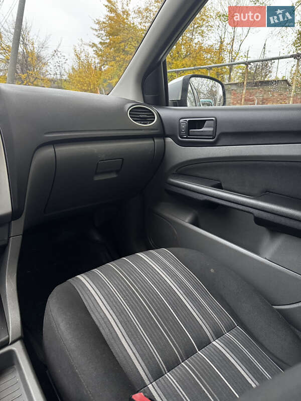 Хетчбек Ford Focus 2010 в Одесі