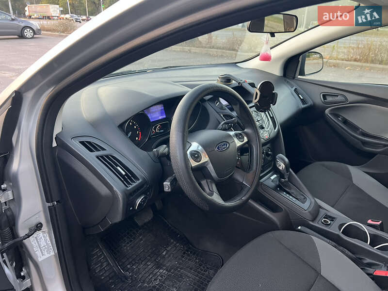 Седан Ford Focus 2012 в Запорожье фото 18 Седан Ford Focus 2012 в Запорожье