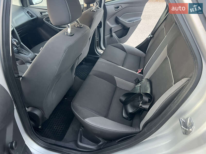 Седан Ford Focus 2012 в Запорожье фото 22 Седан Ford Focus 2012 в Запорожье