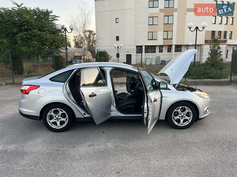 Седан Ford Focus 2012 в Запорожье фото 28 Седан Ford Focus 2012 в Запорожье