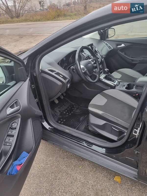 Хетчбек Ford Focus 2011 в Білій Церкві фото 7 Хетчбек Ford Focus 2011 в Білій Церкві