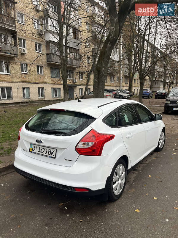 Седан Ford Focus 2011 в Києві фото 4 Седан Ford Focus 2011 в Києві