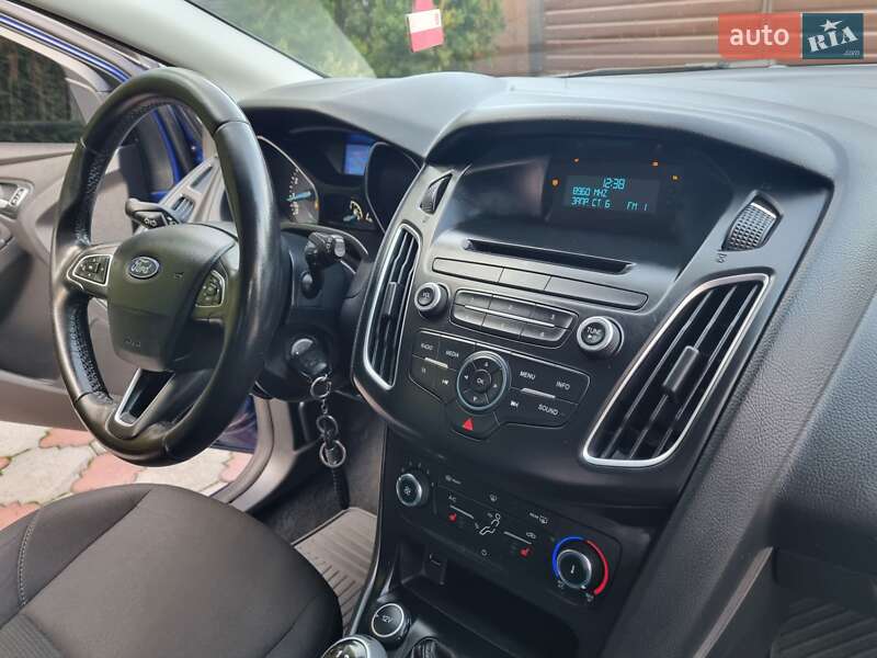 Хетчбек Ford Focus 2015 в Харкові фото 19 Хетчбек Ford Focus 2015 в Харкові