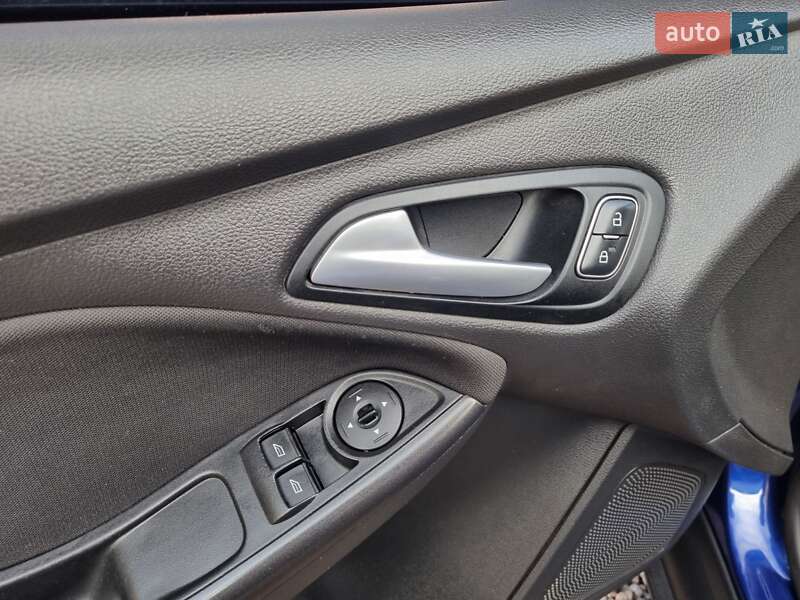 Хетчбек Ford Focus 2015 в Харкові фото 27 Хетчбек Ford Focus 2015 в Харкові