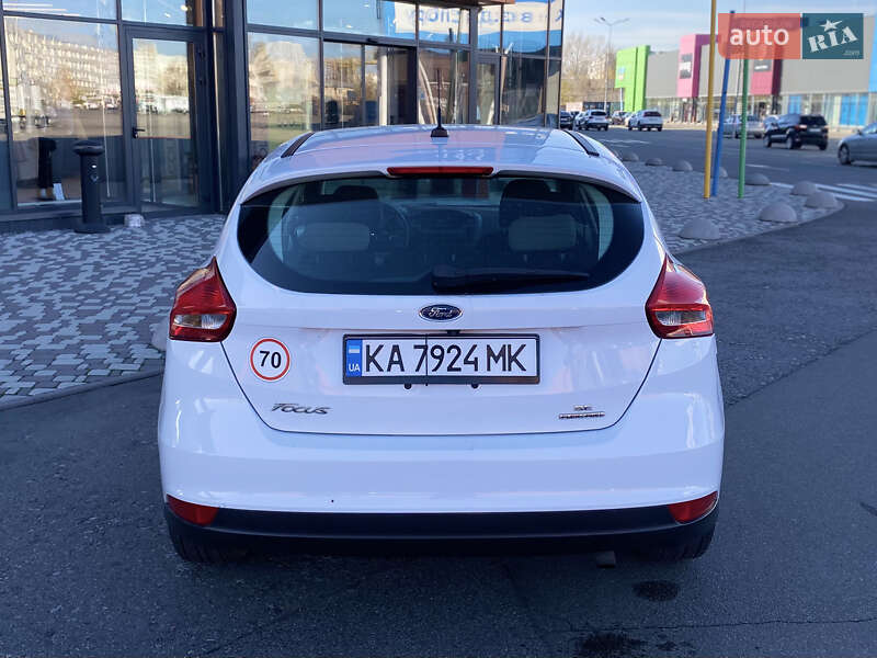 Хетчбек Ford Focus 2015 в Києві фото 10 Хетчбек Ford Focus 2015 в Києві