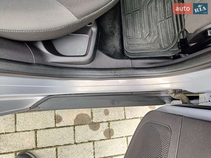 Універсал Ford Focus 2014 в Калуші фото 36 Універсал Ford Focus 2014 в Калуші